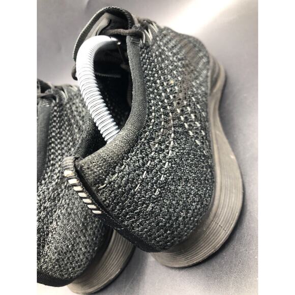 Nike Flyknit Racer Men's Size 10.5 Running Shoes Black 526628-009 - Picture 5 of 13